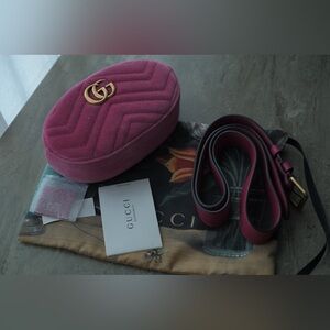 Gucci GG Marmont Velvet Belt Bag
